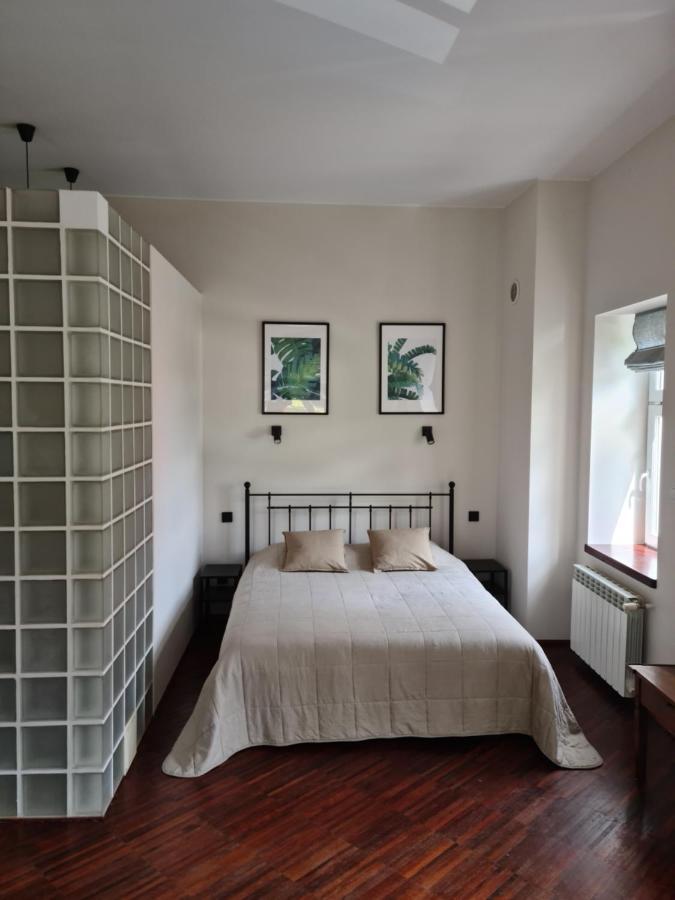 Apartamento Apartament W Starej Szkole Srebrna Góra Exterior foto
